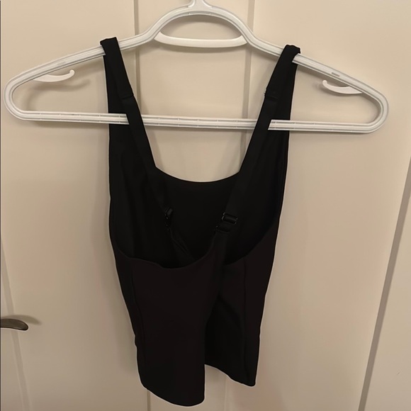 Old Navy Active Black Powersoft Tank Top, size S - Picture 3 of 4